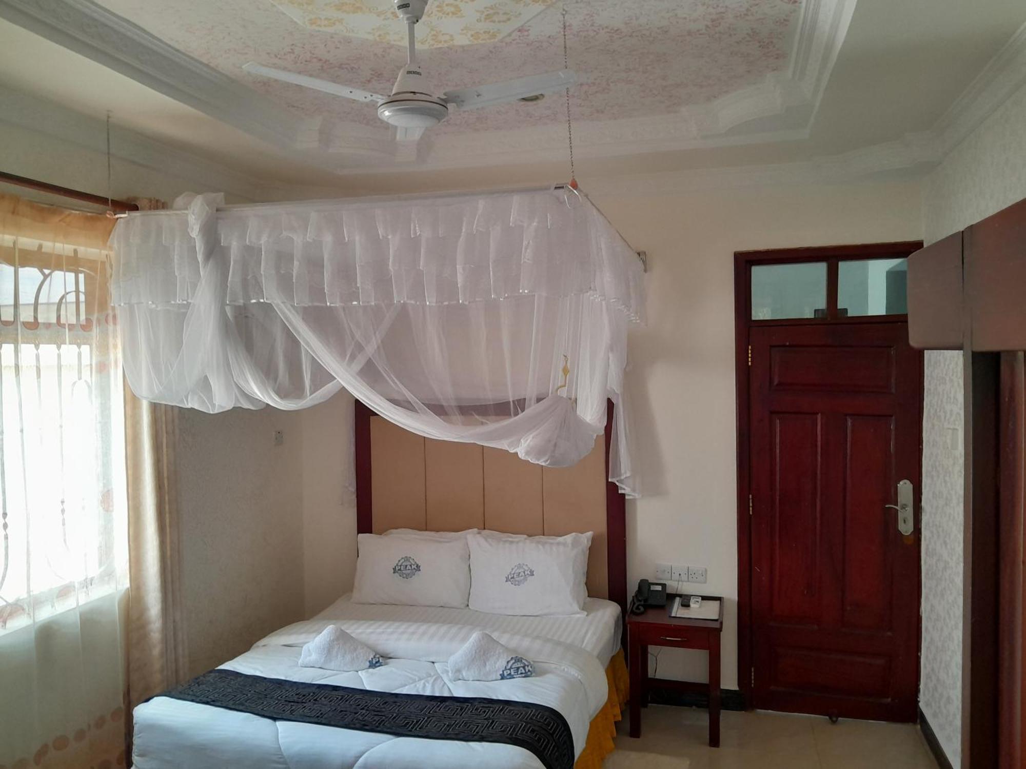 Kibo Peak Palace Hotel Morogoro Luaran gambar